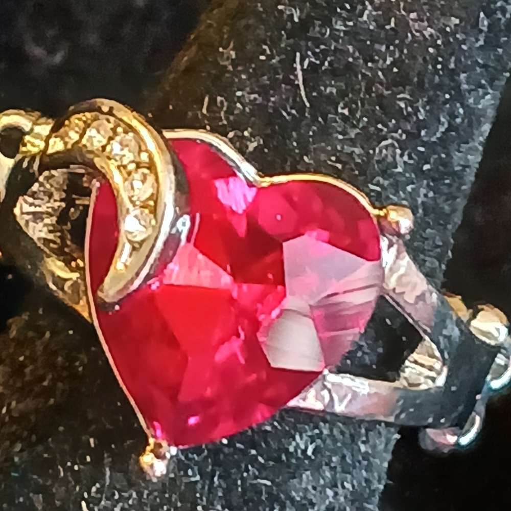 Paparazzi Silvertone Stretch Ring With Heart-Shaped Red Gemstone
